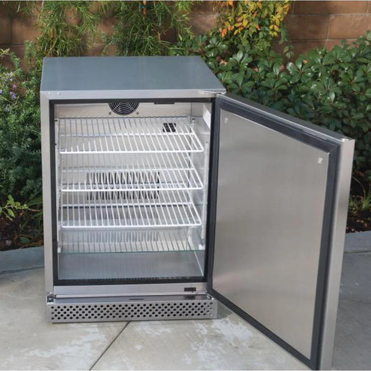 Bull 24" Premium Outdoor Rated Compact Refrigerator Series II | 4.9 Cu. Ft.
