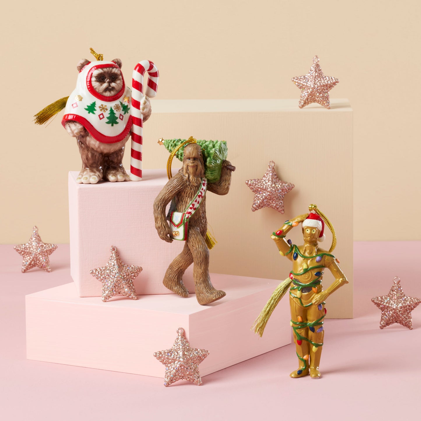 Chewbacca With Christmas Tree Ornament