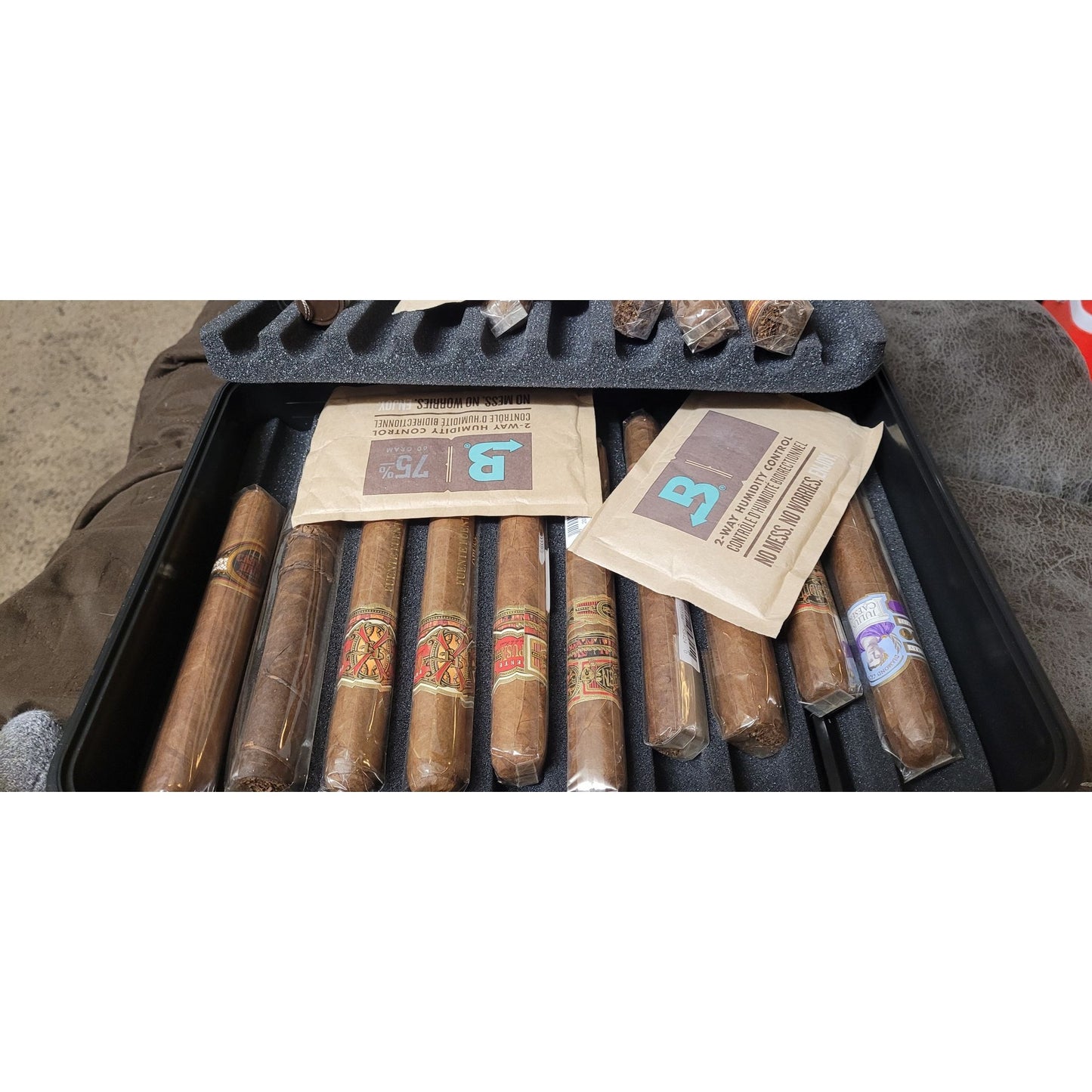 Cigar Caddy 40 Cigar Travel Humidor for Cigars