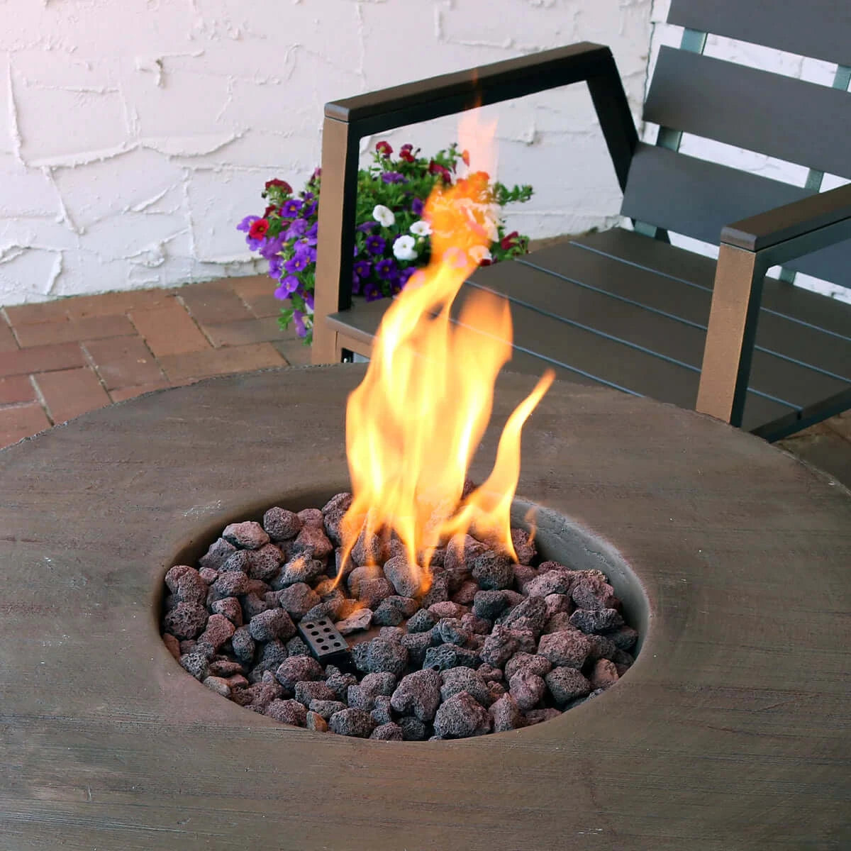 29" Rope and Barrel Fire Pit Table with Lava Rocks | Smokeless