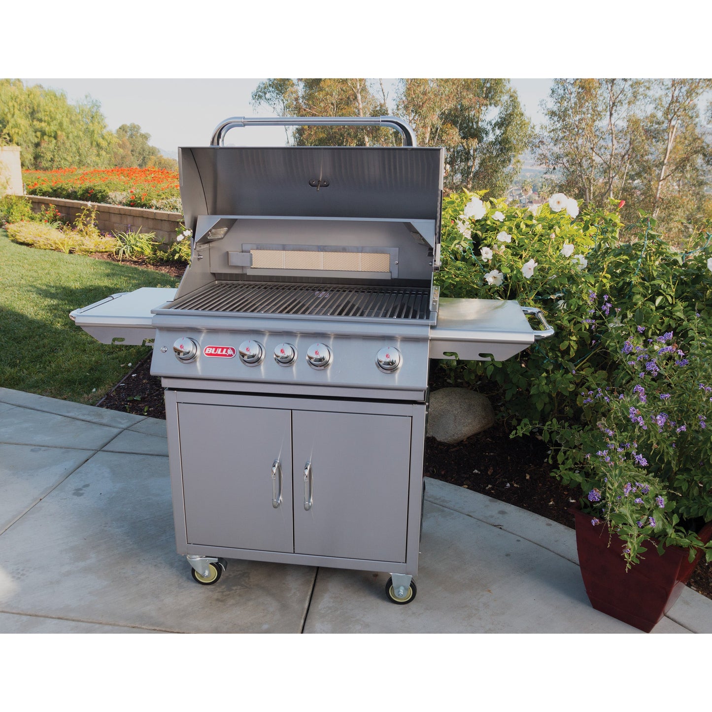 Bull Angus 30" Gas Grill | 4 Infrared Burners & Rotisserie Spit | Built-in or Freestanding on Cart