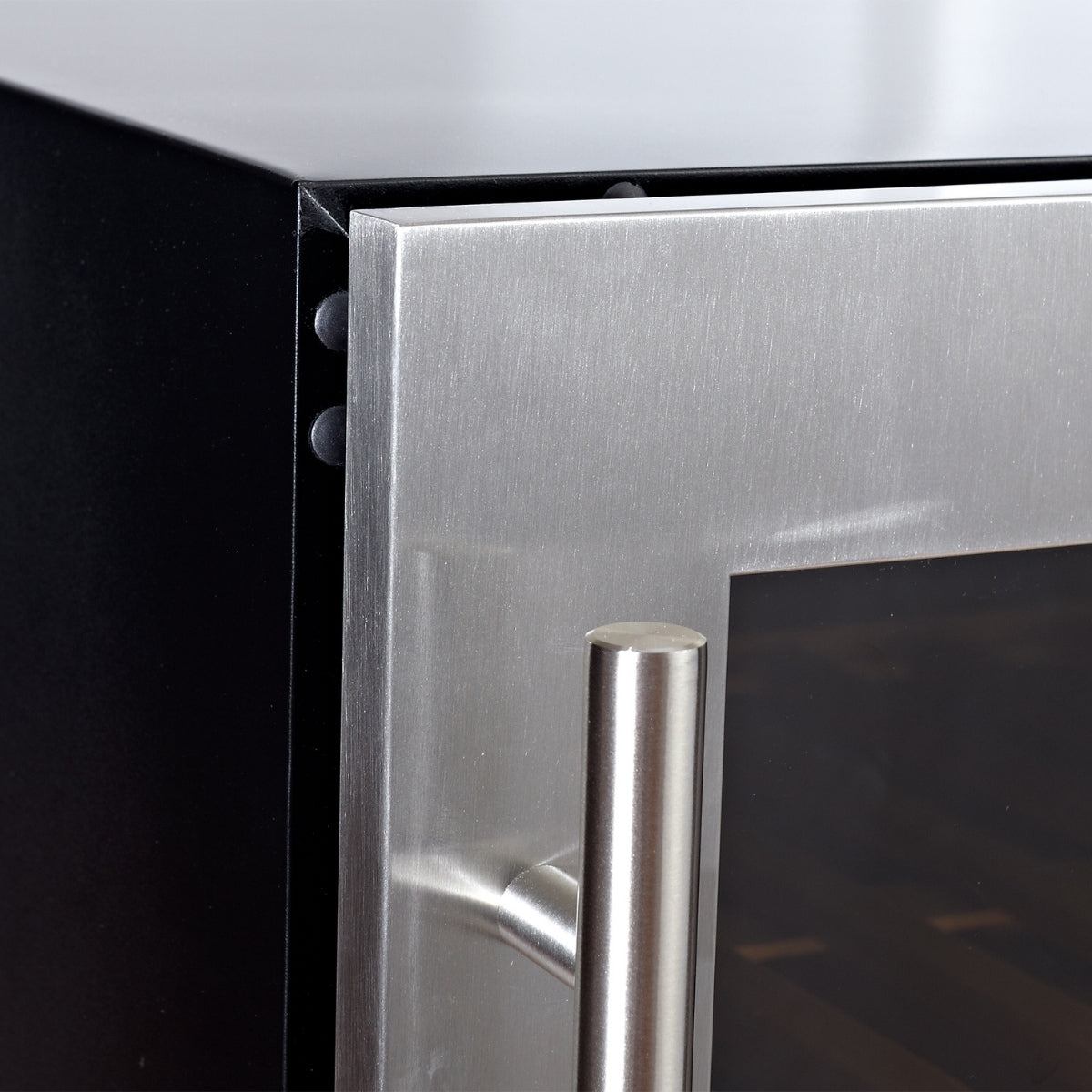 KingsBottle 24” Wide Large Beverage Refrigerator | KBU425BX