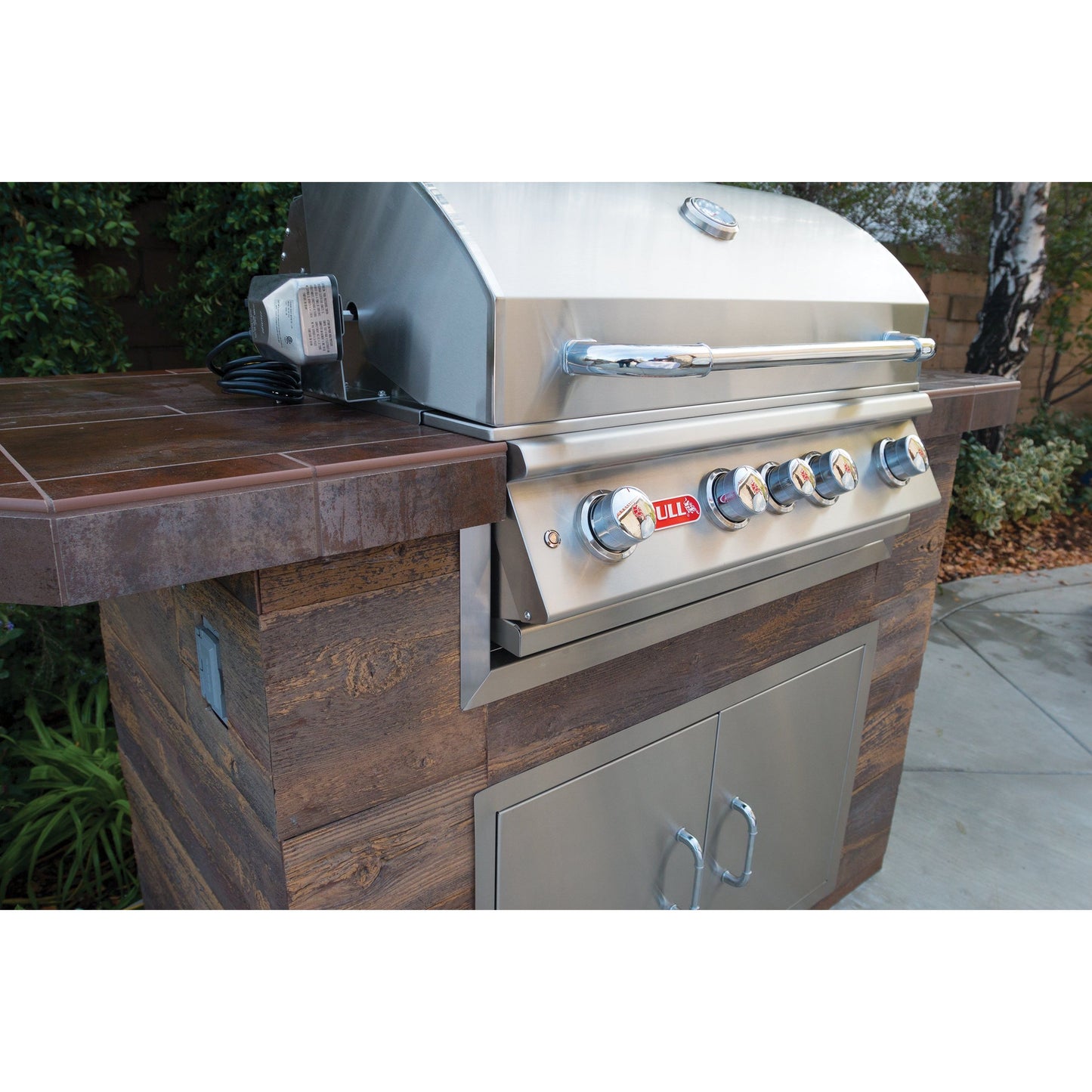 Bull Angus 30" Gas Grill | 4 Infrared Burners & Rotisserie Spit | Built-in or Freestanding on Cart