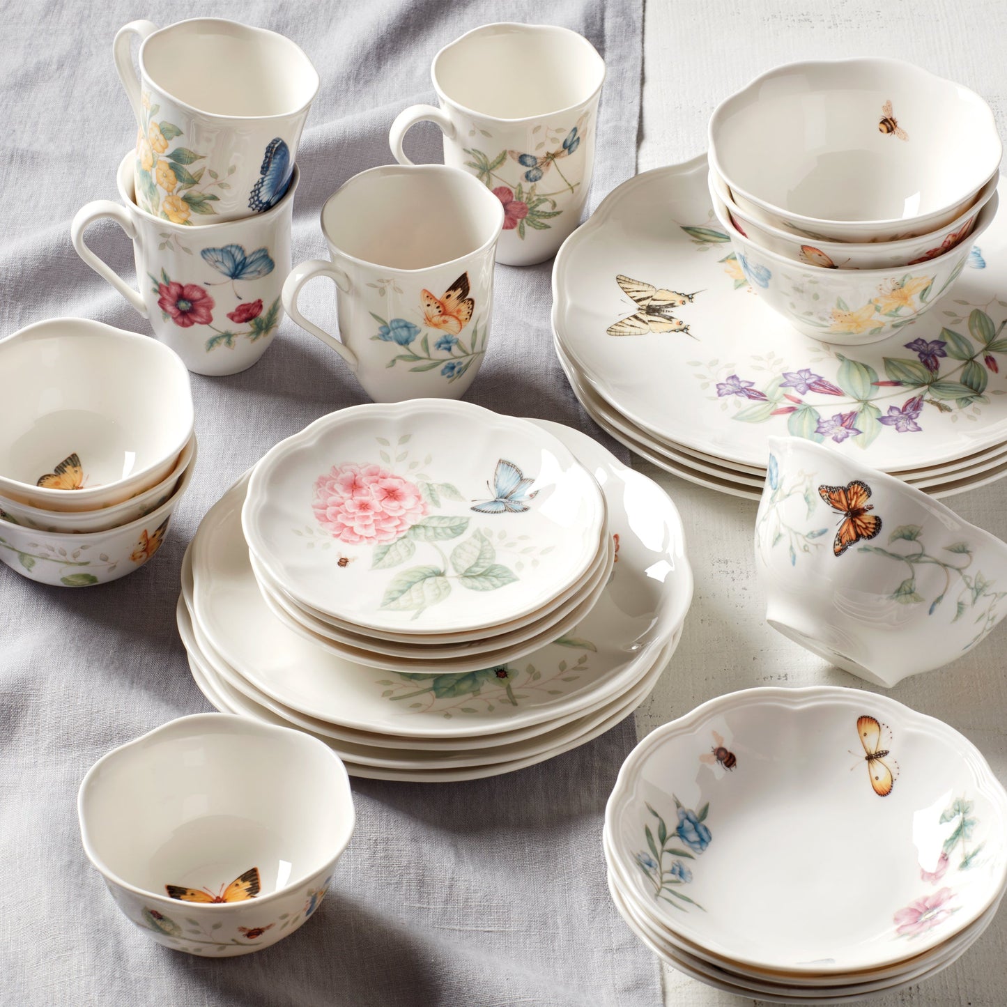 Butterfly Meadow 28-Piece Dinnerware Set