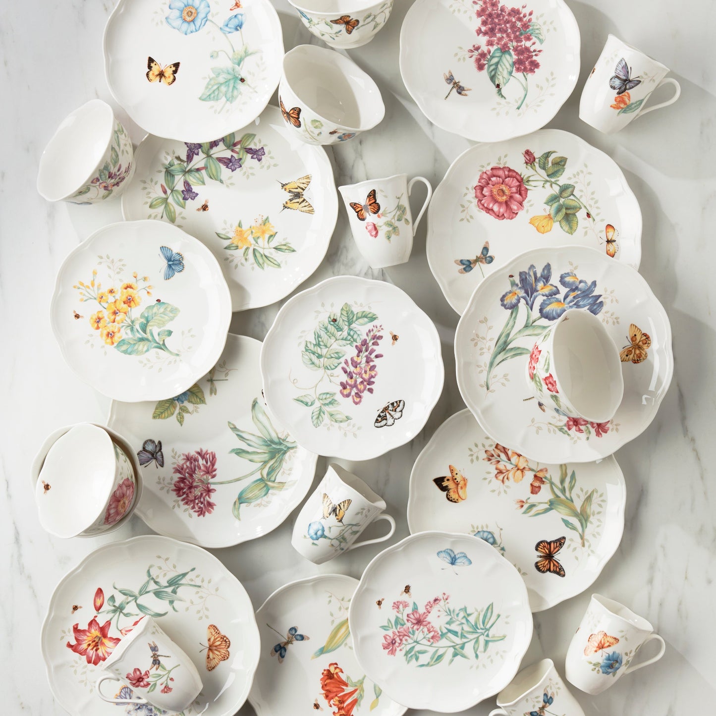 Butterfly Meadow Monarch 24-Piece Dinnerware Set