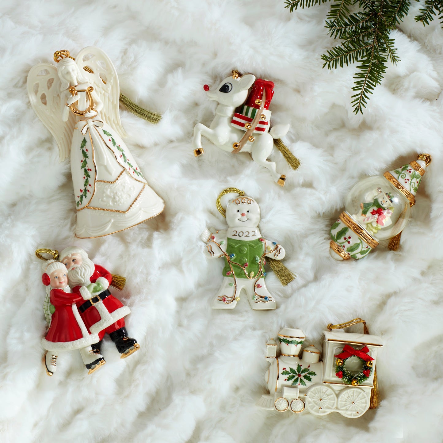 Ice Skating Santa and Mrs. Claus Ornament