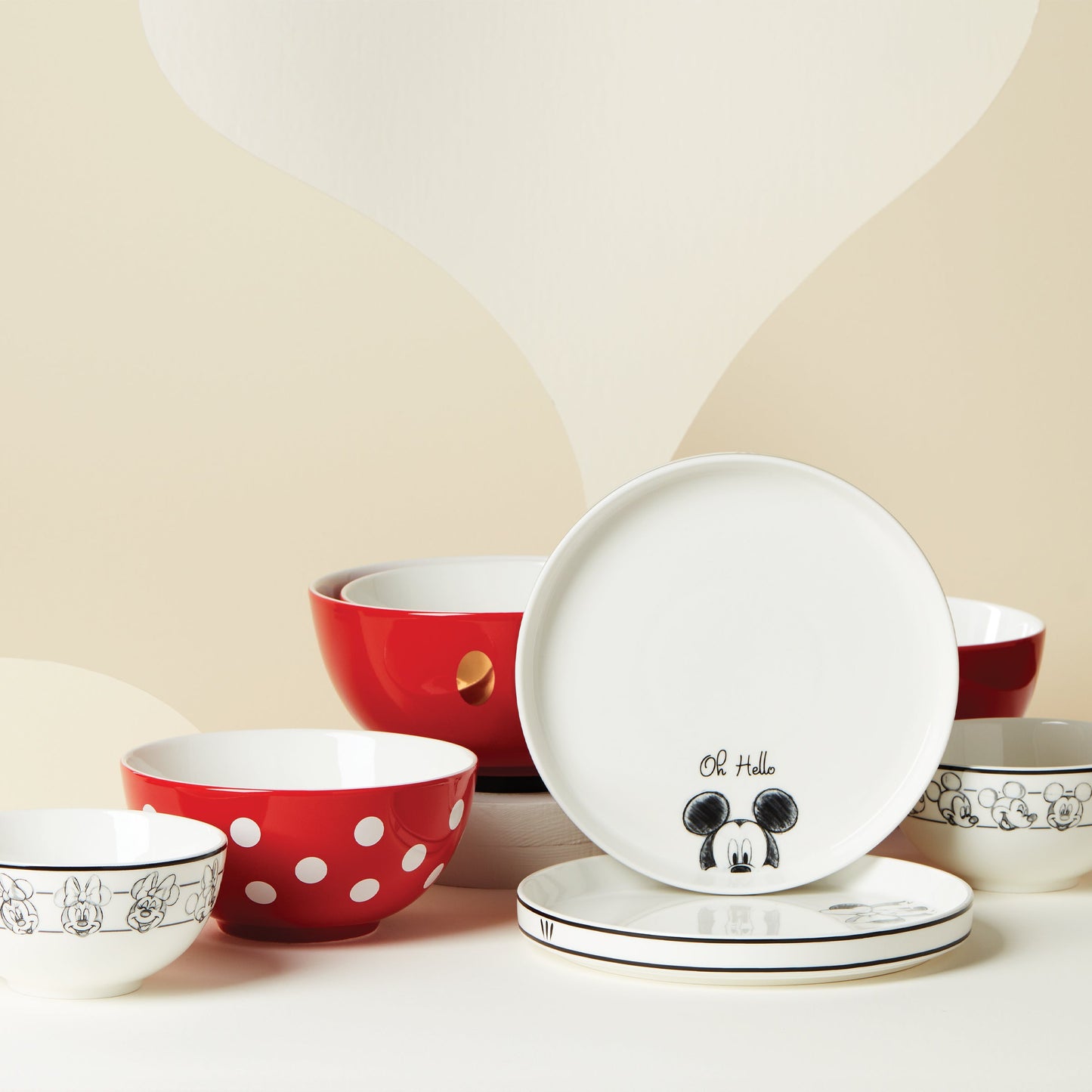Disney Luna 8-Piece Nesting Dinnerware Set