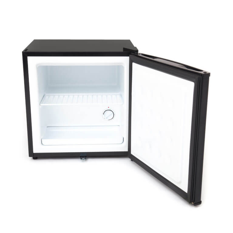 Whynter 1.1 cu. ft. Upright Freezer with Lock | Energy Star