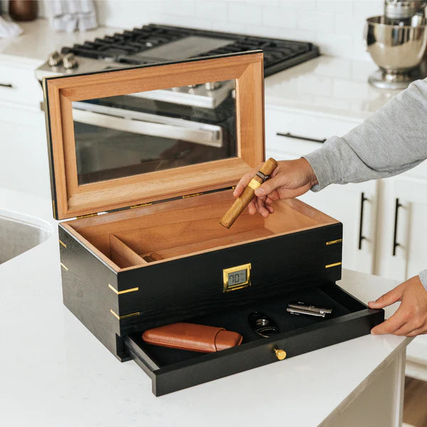 Royal Glass Top Cigar Humidor | Holds 90 Cigars