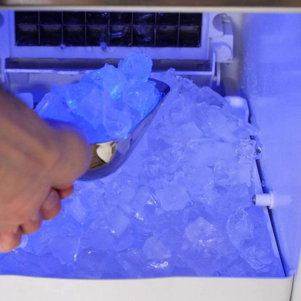 Blaze 15" Outdoor Rated Ice Maker With Gravity Drain | Makes 50lbs of Ice