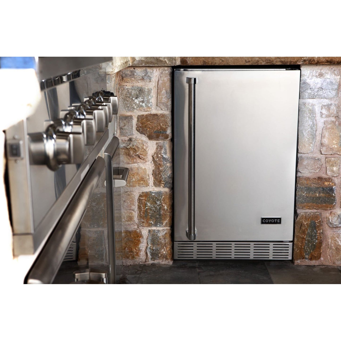 Coyote Outdoor Refrigerator, 21" CBIR