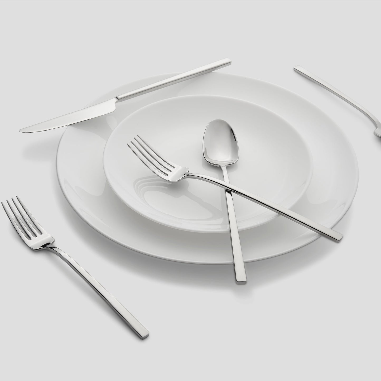 Damaris Mirror 20-Piece Flatware Set
