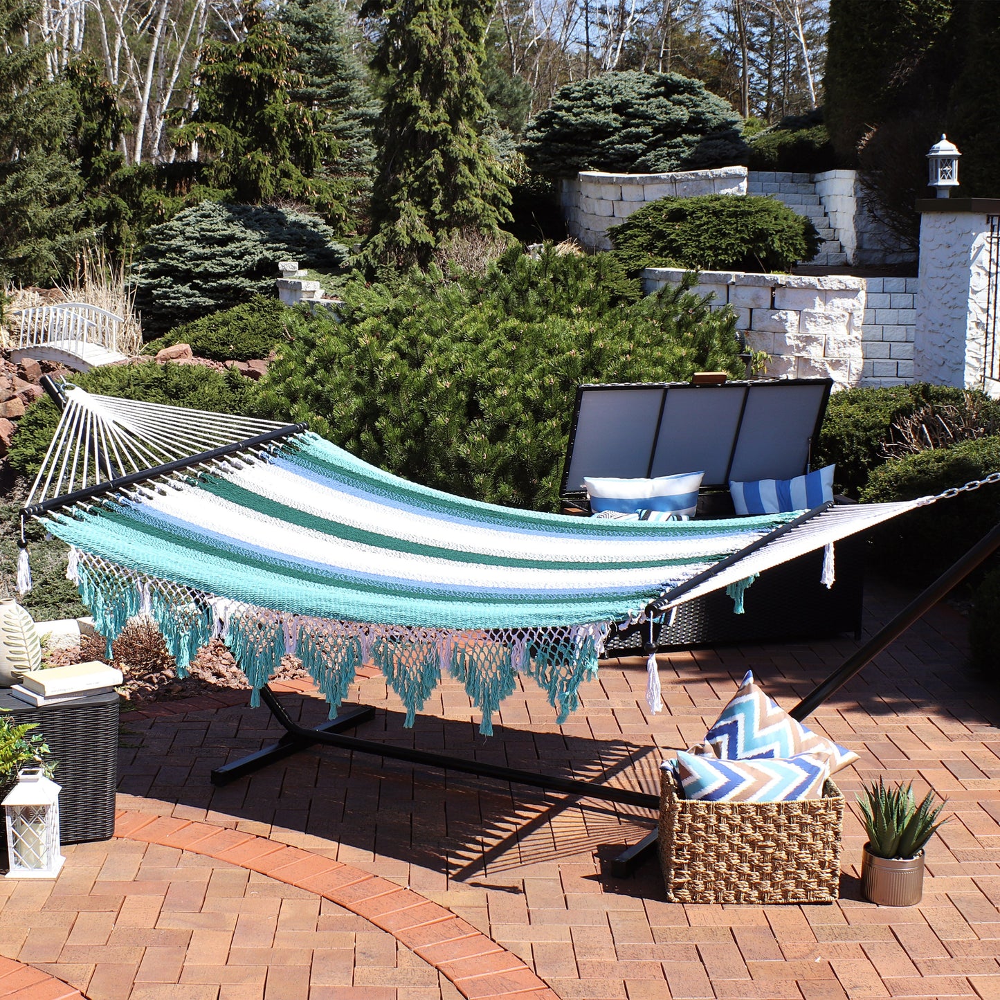 Woven Double Hammock with Spreader Bars | Crocheted Fringe Edges