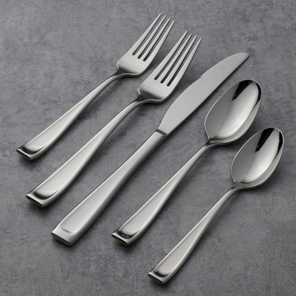 Oneida Moda 65 Piece Fine Flatware Set