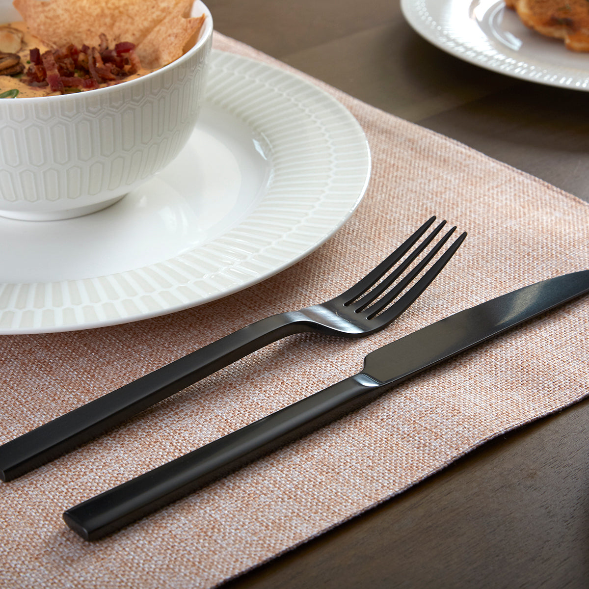 Oneida Chef's Table Black 20 Piece Everyday Flatware Set