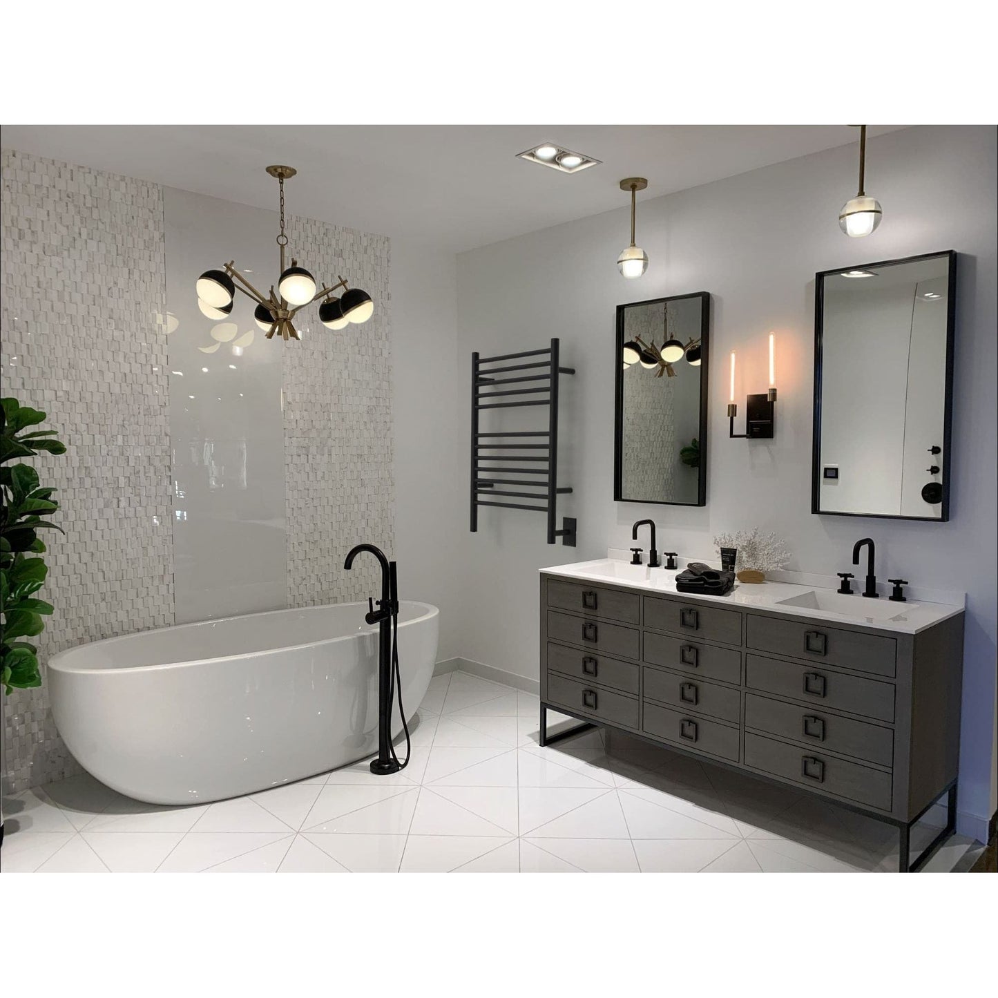 Amba Jeeves E Straight Hardwired Towel Warmer -20.5"w x 31"h