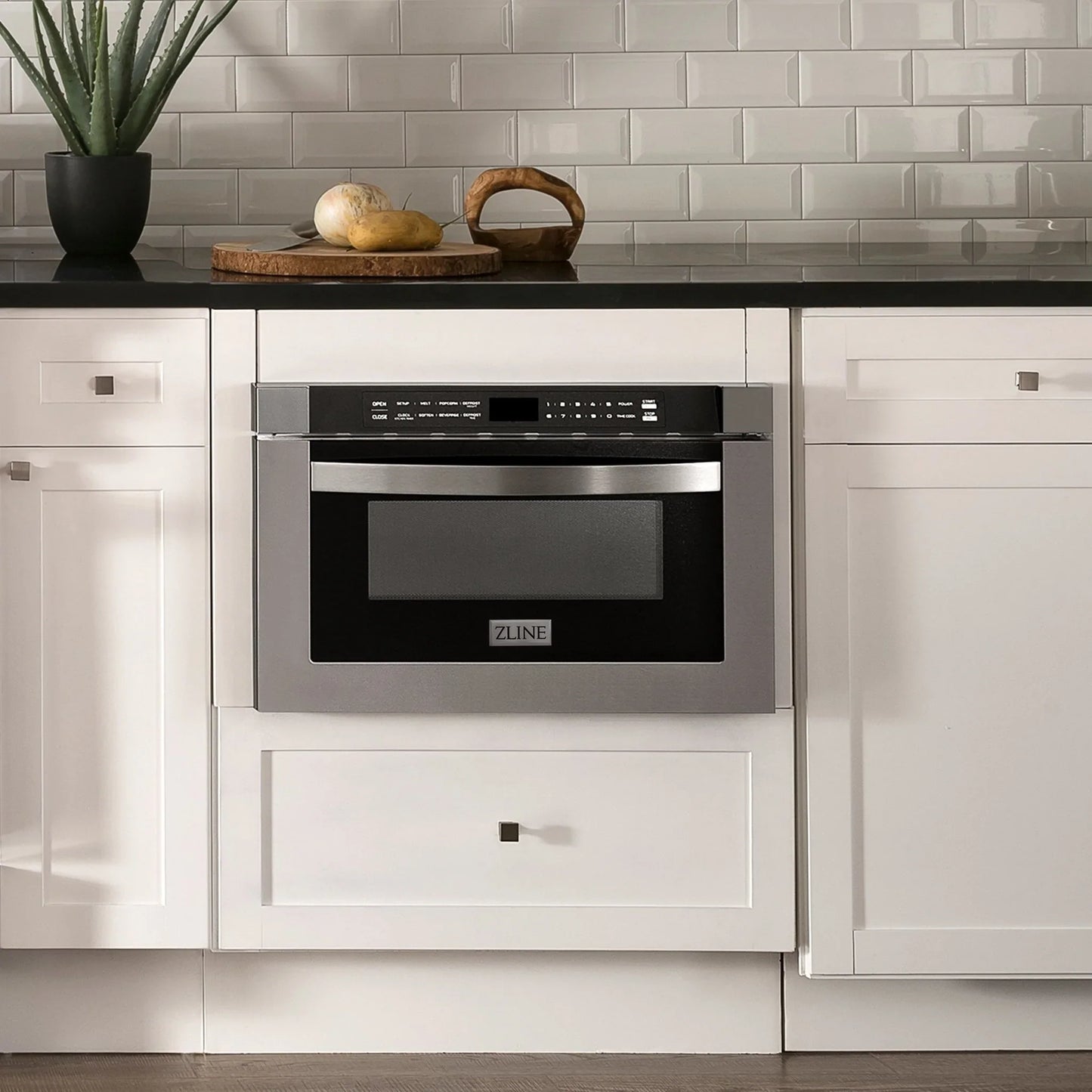 ZLINE 5 Piece Kitchen Package | Dual Fuel Range | Range Hood | Microwave Drawer | Refrigerator | Dishwasher