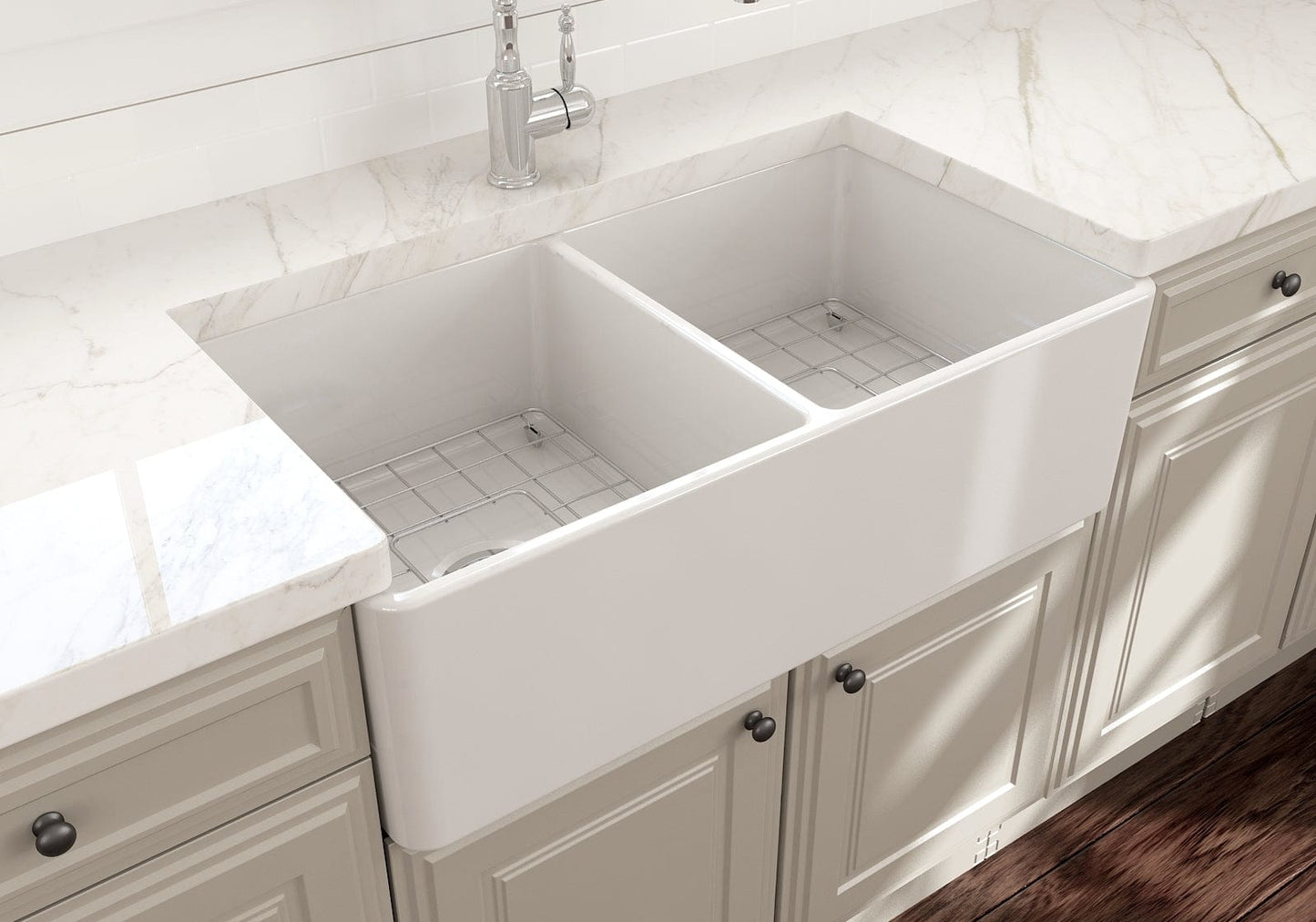 BOCCHI CLASSICO 33" Fireclay Traditional Farmhouse Double Bowl Kitchen Sink with Protective Bottom Grid and Strainer