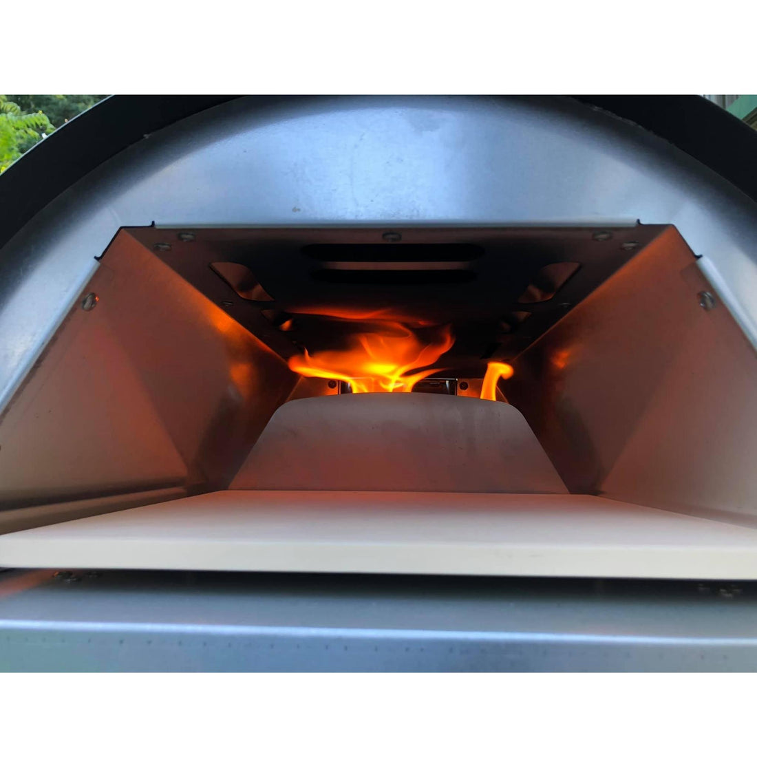 Le Peppe Portable Wood Fired Pizza Oven