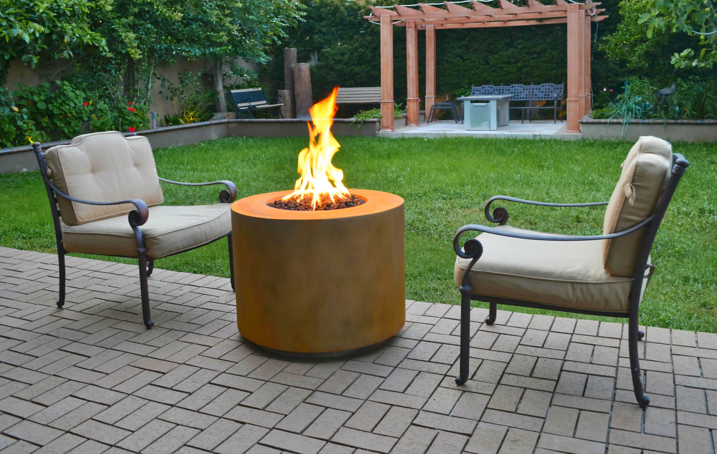 The Outdoor Plus 30" Beverly Gas Fire Pit