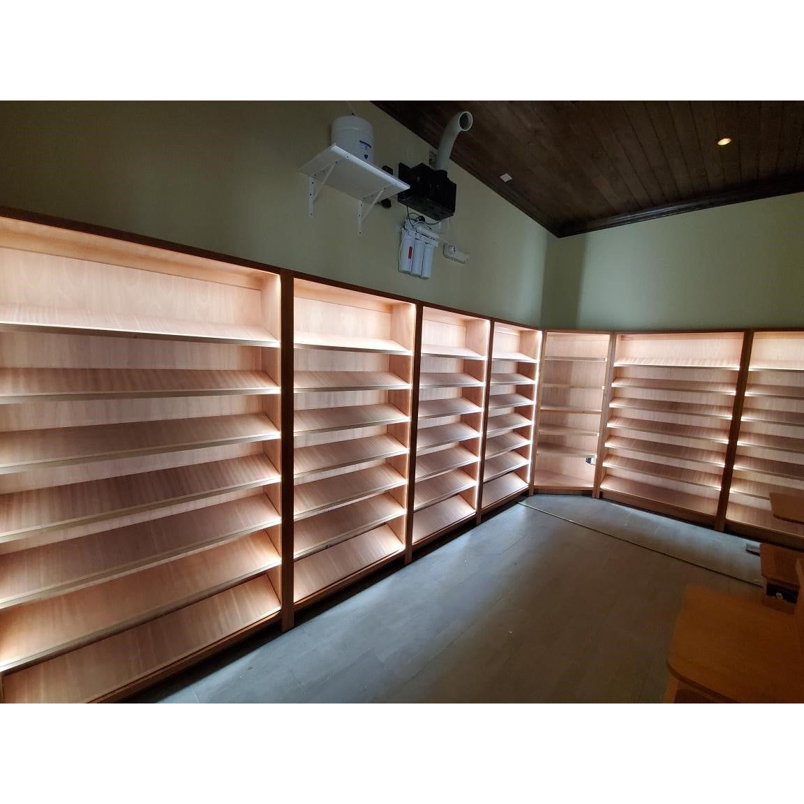 The Sovereign XXL Commercial Humidor Cabinet