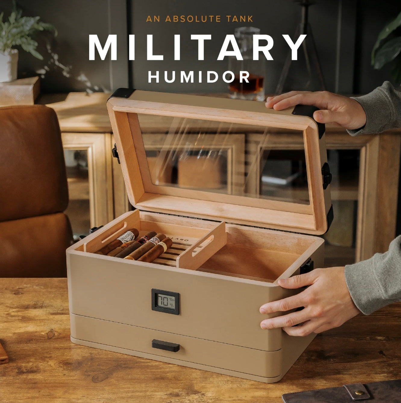 Military Glass Top Humidor | Holds 100 Cigars | Coyote Tan