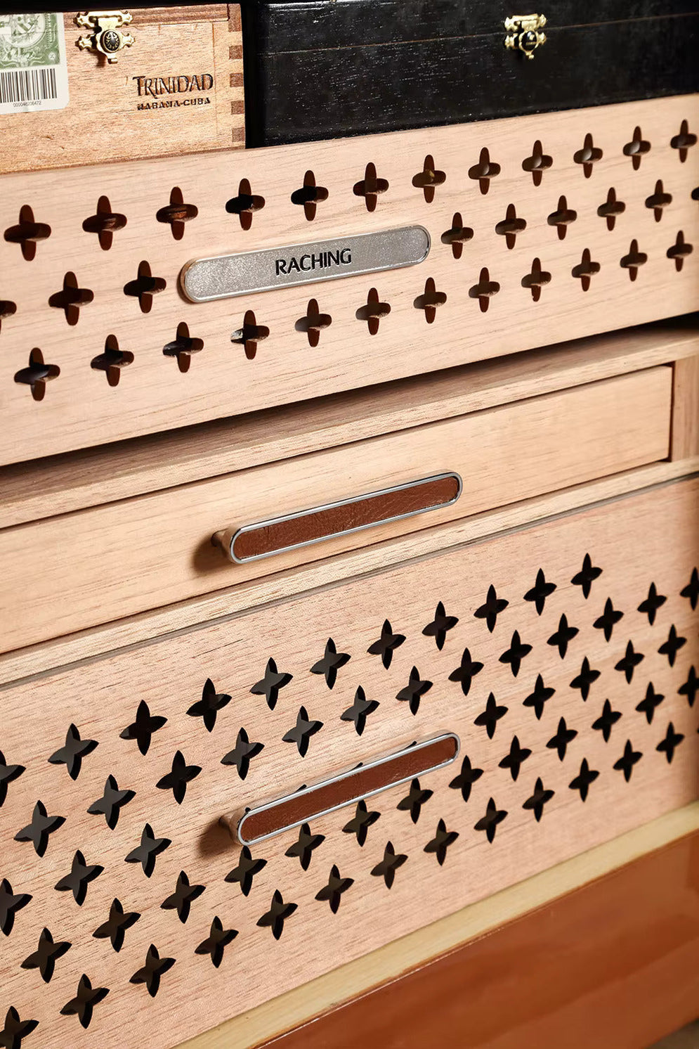 Raching Reserva RR980 Electric Humidor