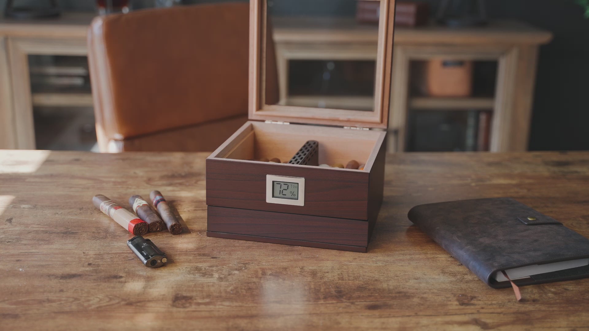 The Classy Gentlemen Bundle | Featuring the Renzo Humidor and Accessories
