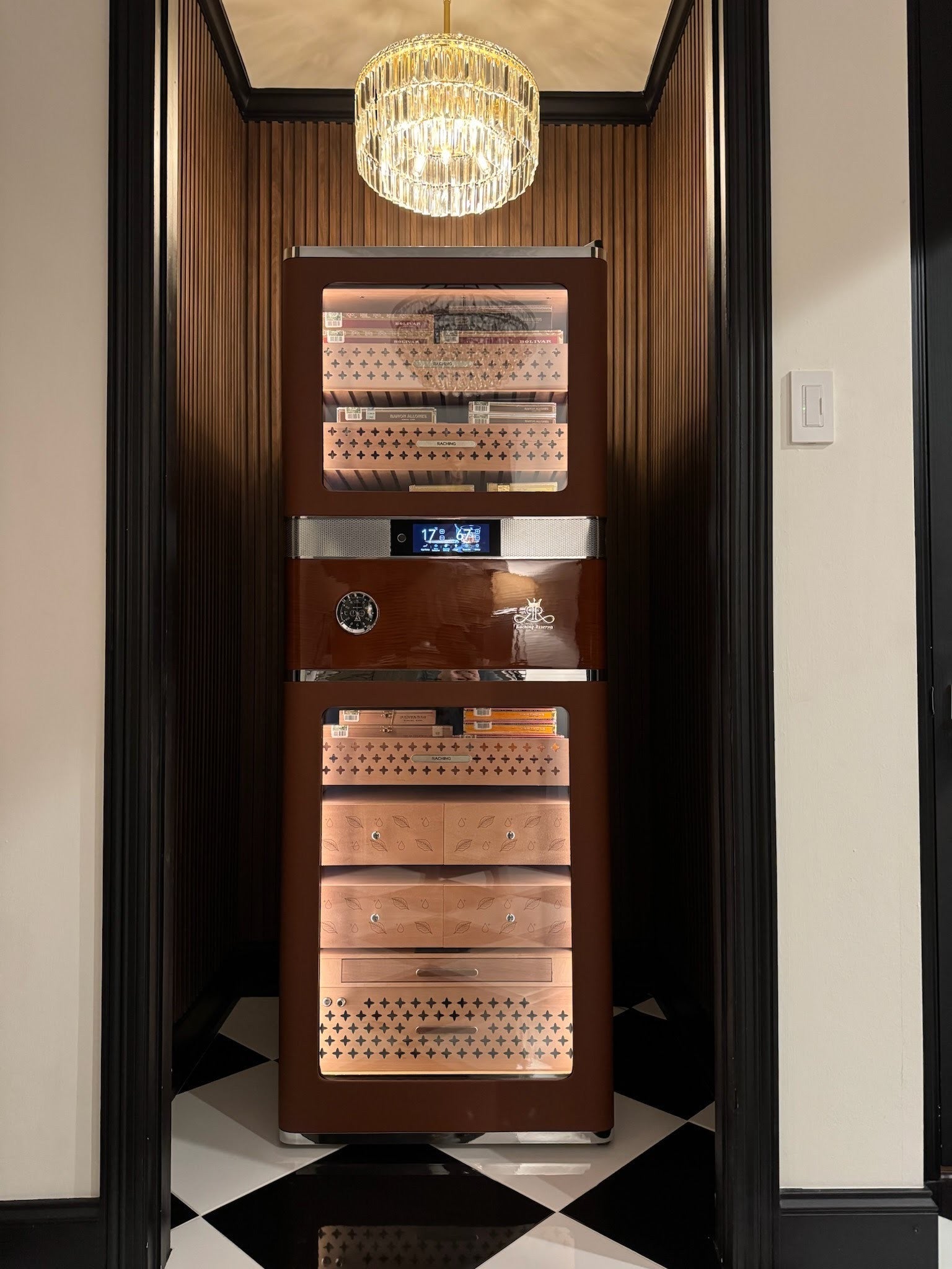 Raching Reserva RR980 Electric Humidor | Holds 4000 Cigars