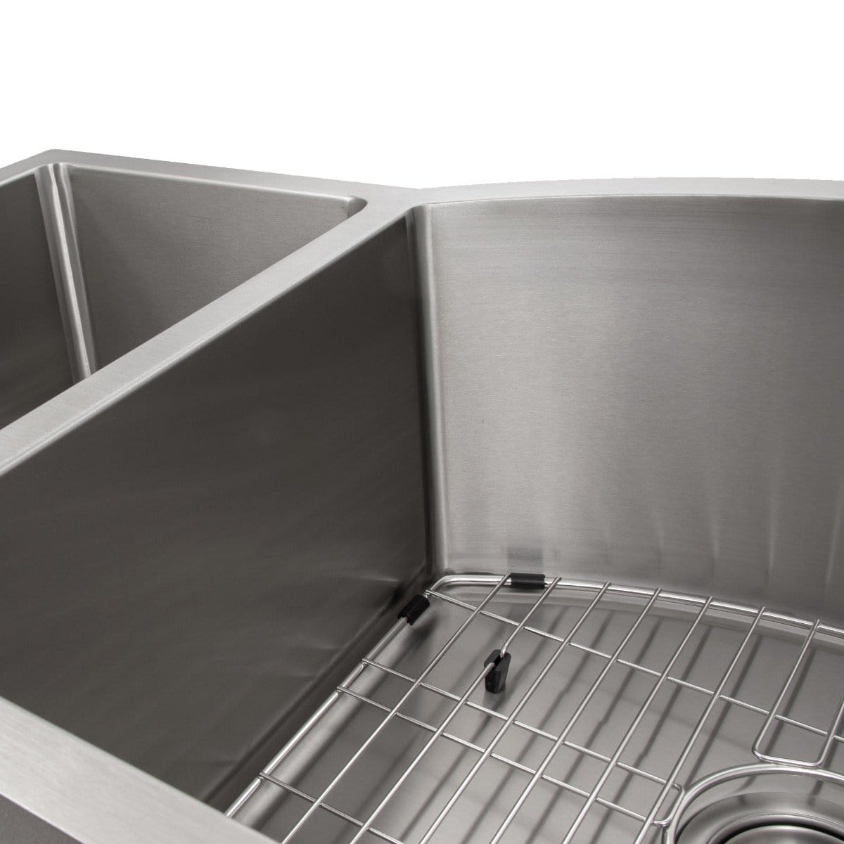 ZLINE Aspen 33" Undermount Double Bowl Sink in Stainless Steel (SC30D-33)