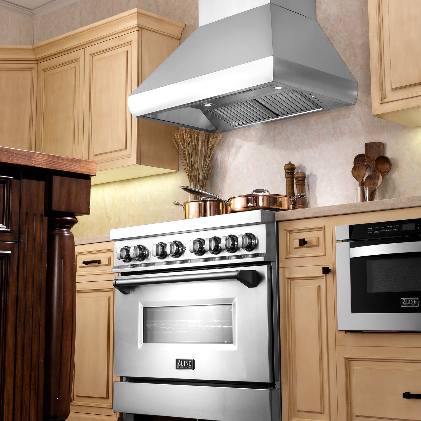 ZLINE Wall Mount Range Hood in Stainless Steel - Includes Remote Blower (687-RD/RS)