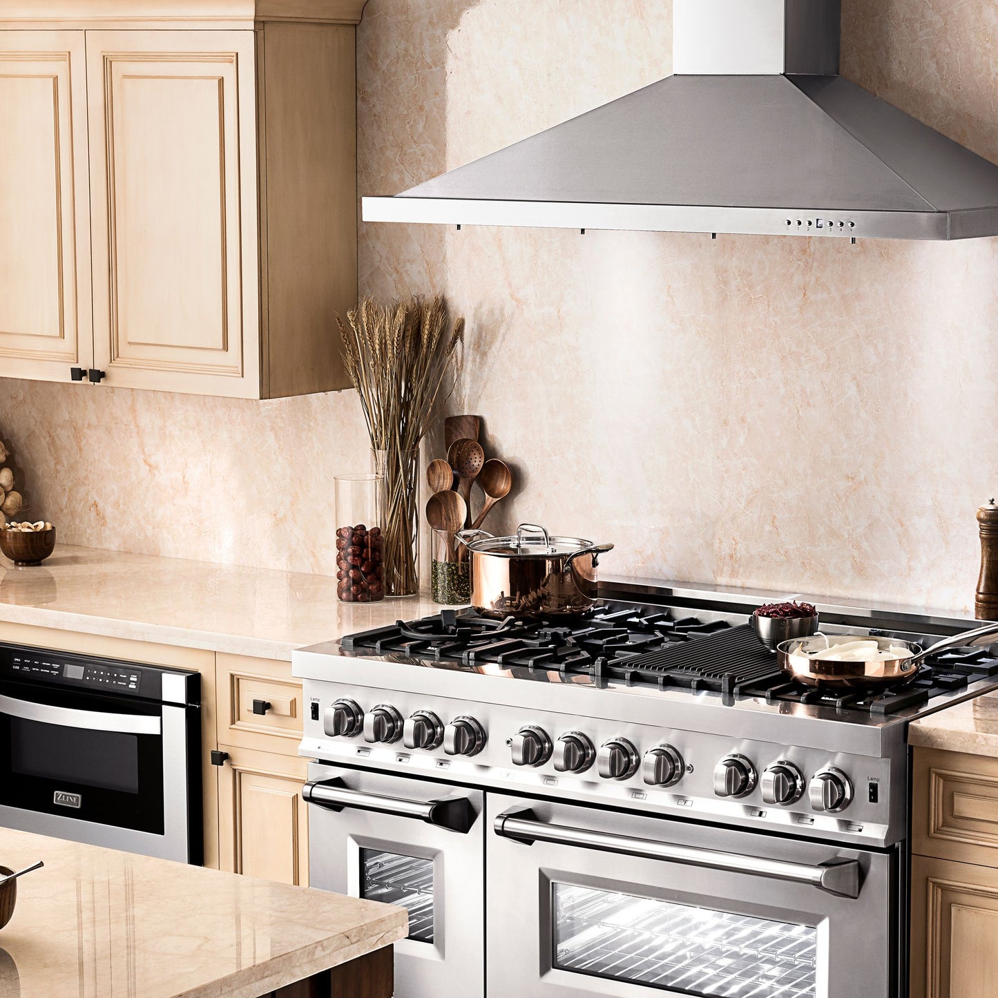 ZLINE Convertible Vent Wall Mount Range Hood in Stainless Steel