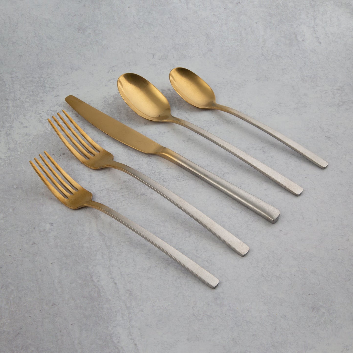 Beacon Rumble Gold Ombre 20-Piece Flatware Set