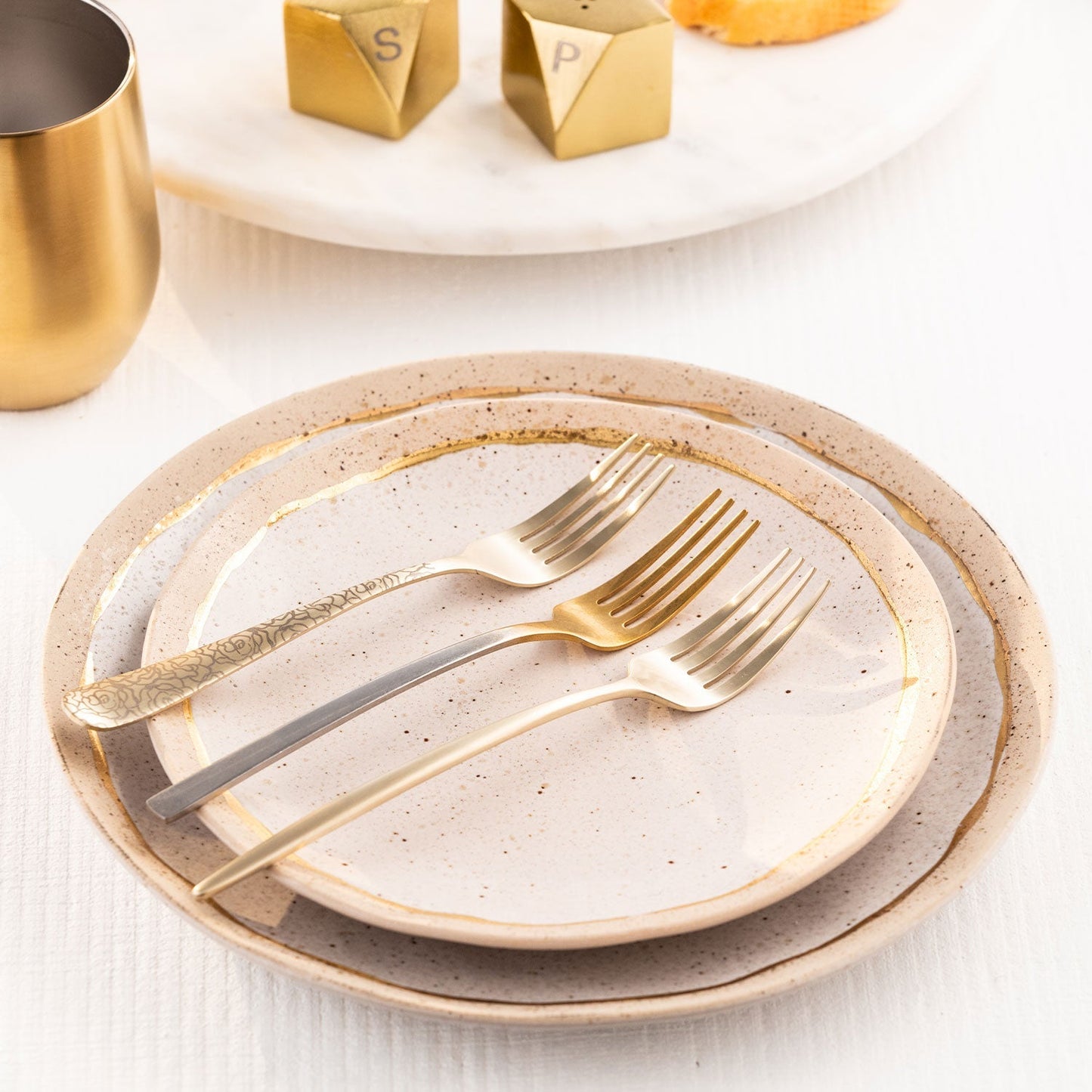 Beacon Rumble Gold Ombre 20-Piece Flatware Set