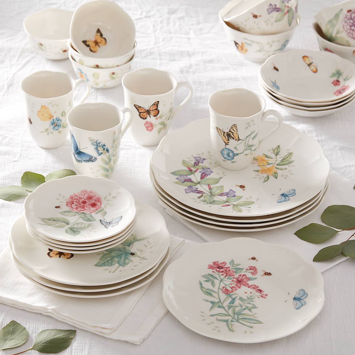 Butterfly Meadow 28-Piece Dinnerware Set