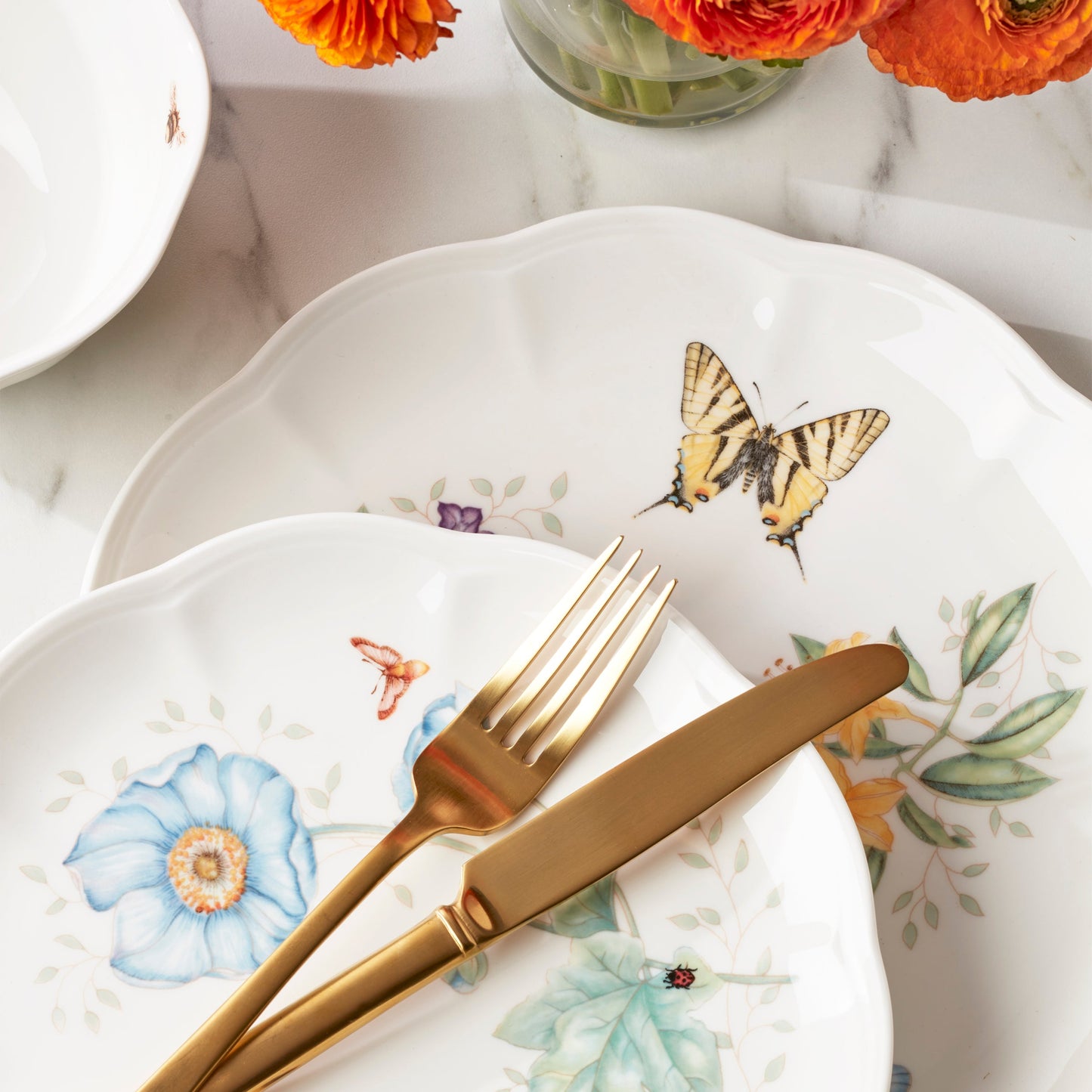 Butterfly Meadow Monarch 24-Piece Dinnerware Set