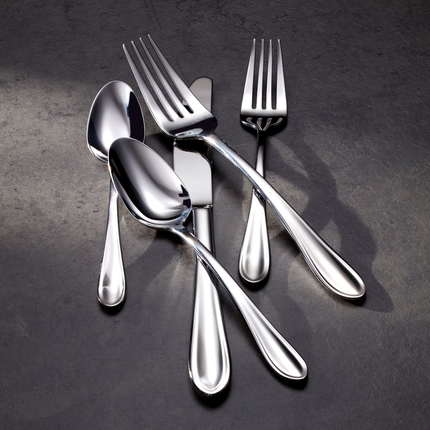 Oneida Madelynn 42 Piece Everyday Flatware Set