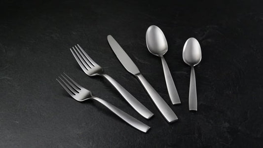 Oneida Everdine 20 Piece Everyday Flatware Set