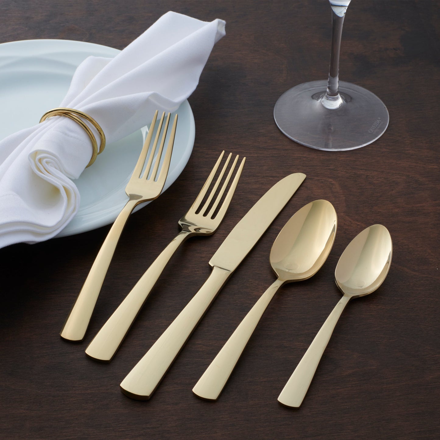 Oneida Aptitude Champagne Satin 20pc Fw Set