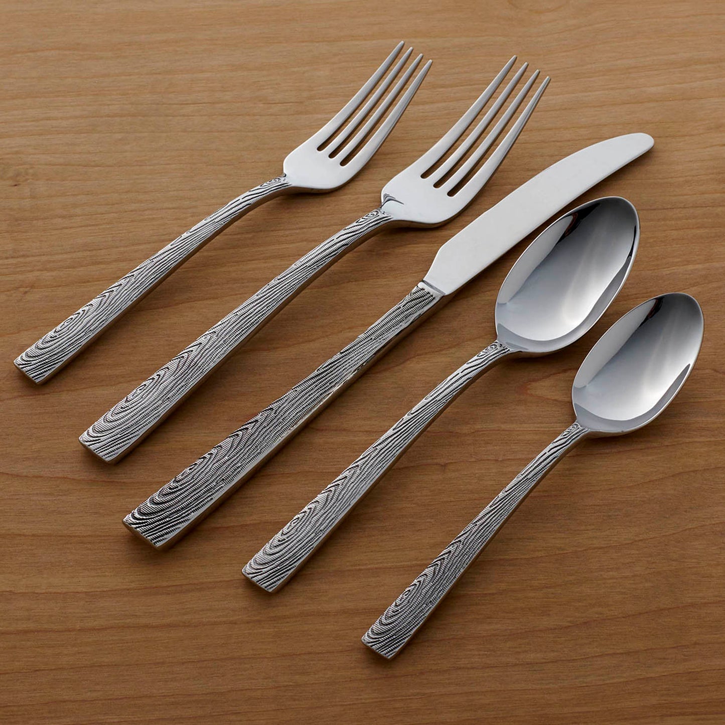 Oneida Elmcrest 20 Piece Everyday Flatware Set