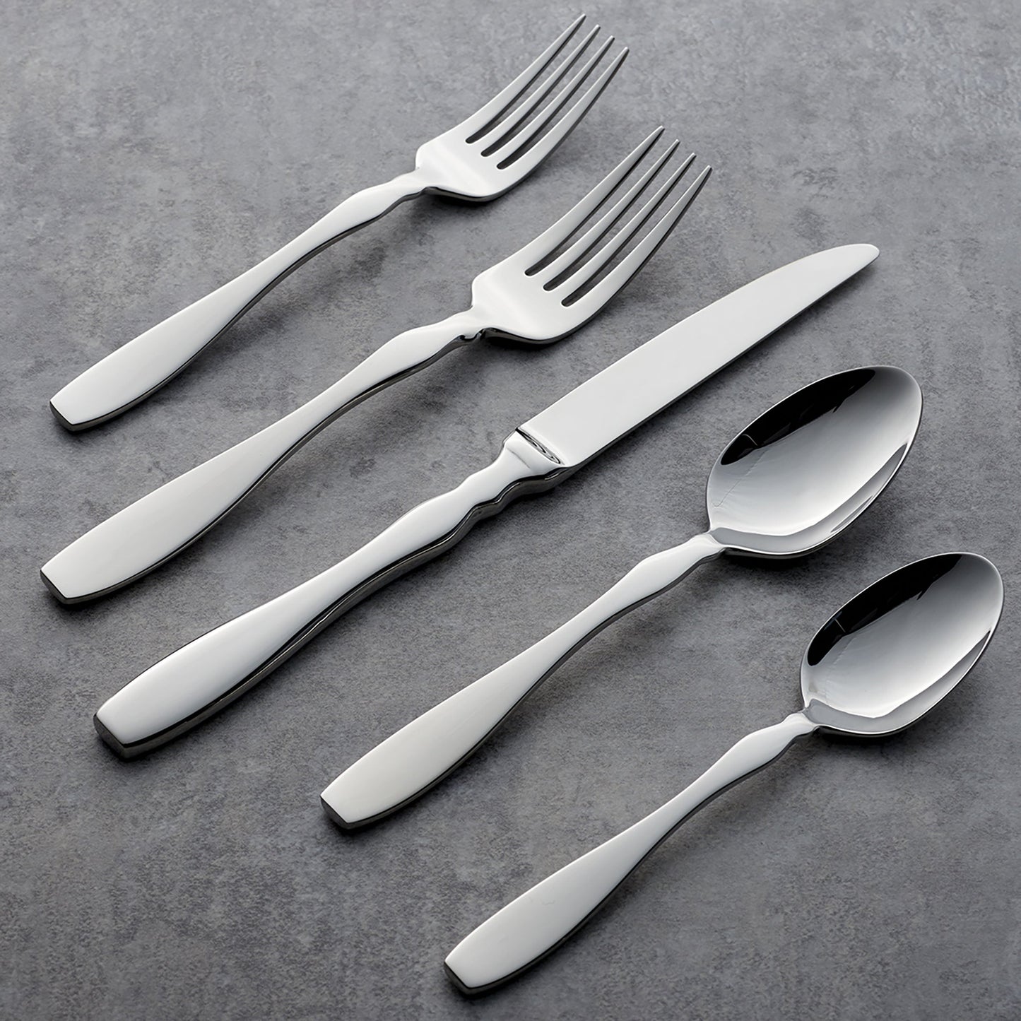 Oneida Figura Flatware 20 Piece Set