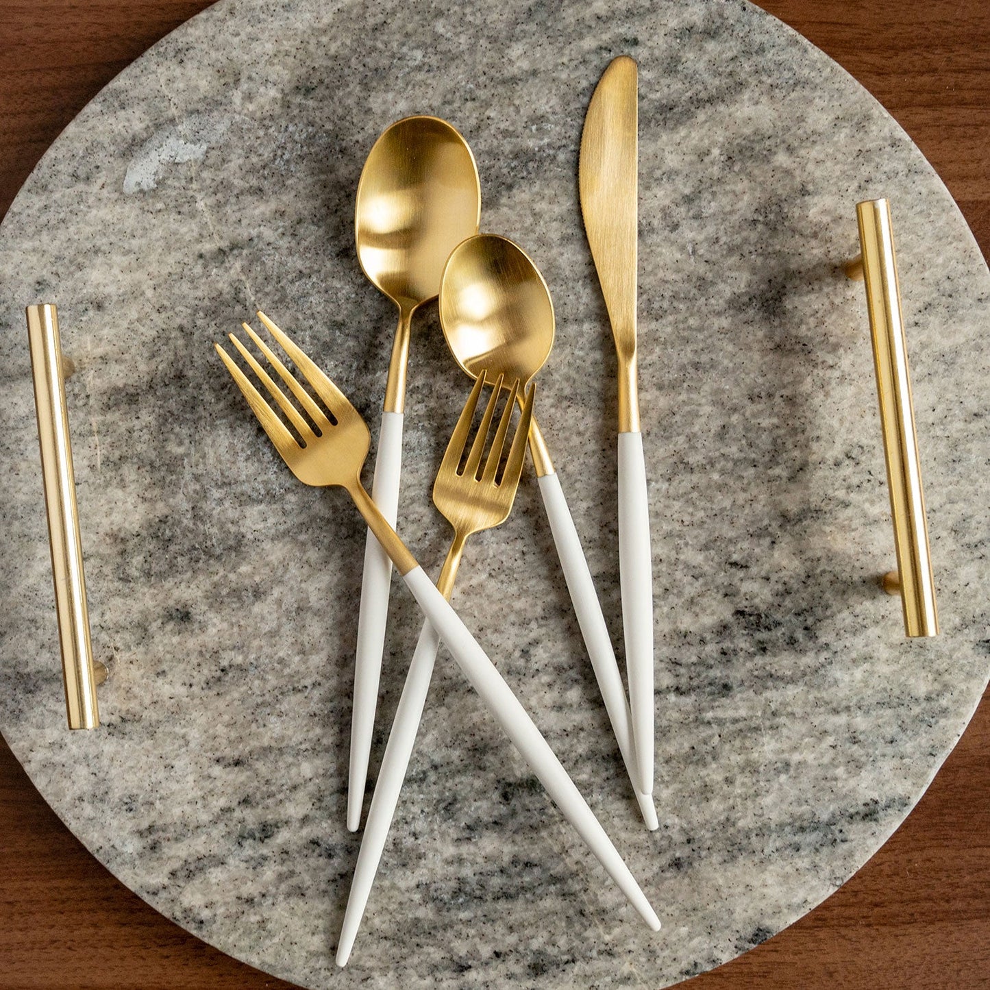 Mazzy Gold with White-Handle 20-Piece Flatware Set