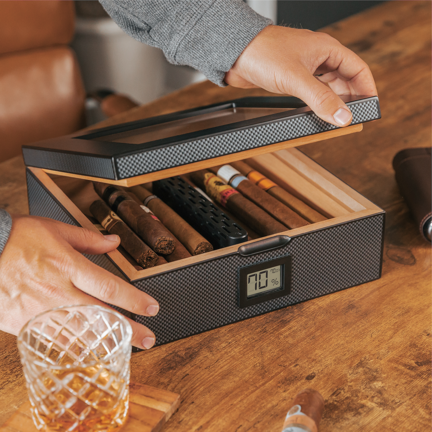 MAG Humidor | Holds 30 Cigars