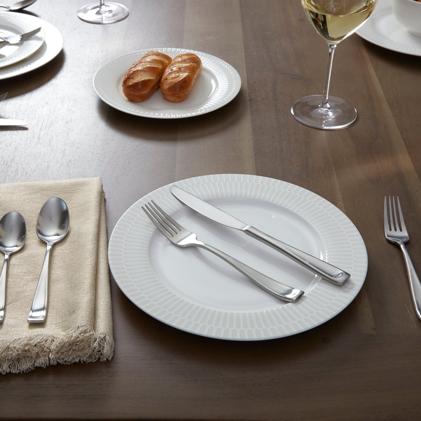 Oneida Satin Moda 40PC Flatware Set