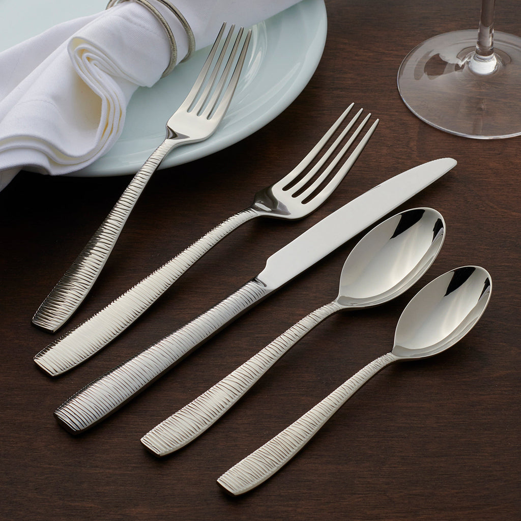 Oneida Bandera 20 Piece Fine Flatware Set