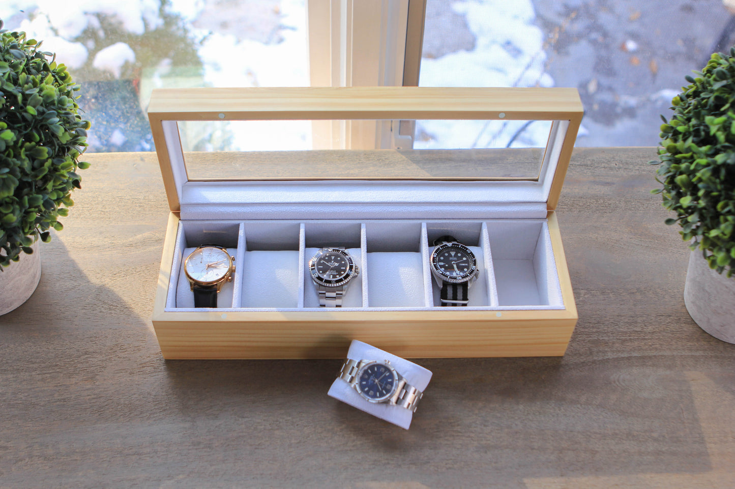 Herringbone Two Toned 5 Slot Watch Box