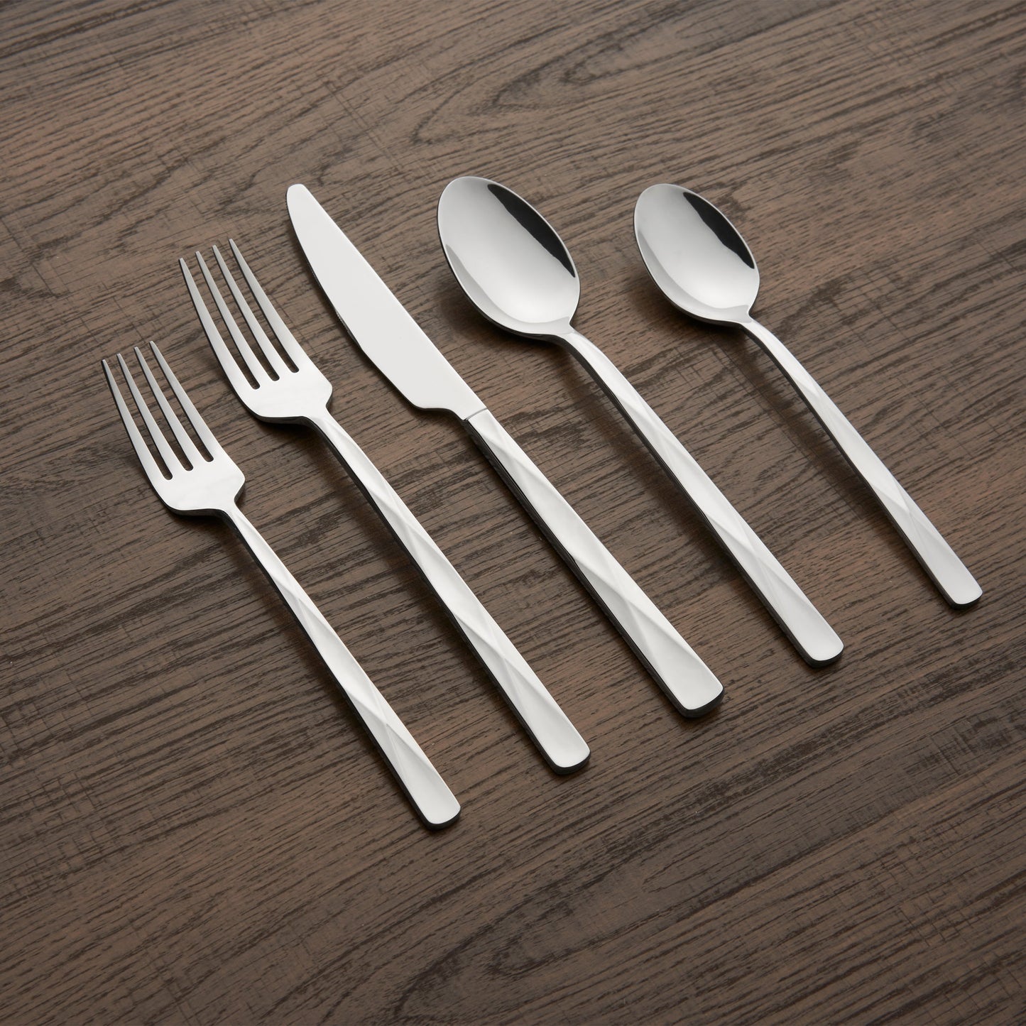 Ayden Mirror 20-Piece Flatware Set