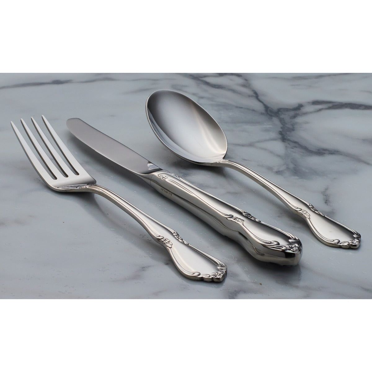 Oneida Chateau 5 Piece Fine Flatware Place Setting