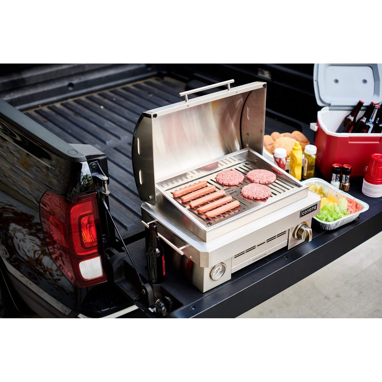 Coyote 25" Portable Gas Grill / Infinity Burner / C1PORTLP