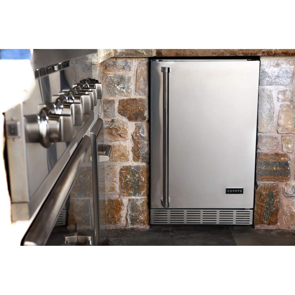 Coyote Outdoor Refrigerator, 24